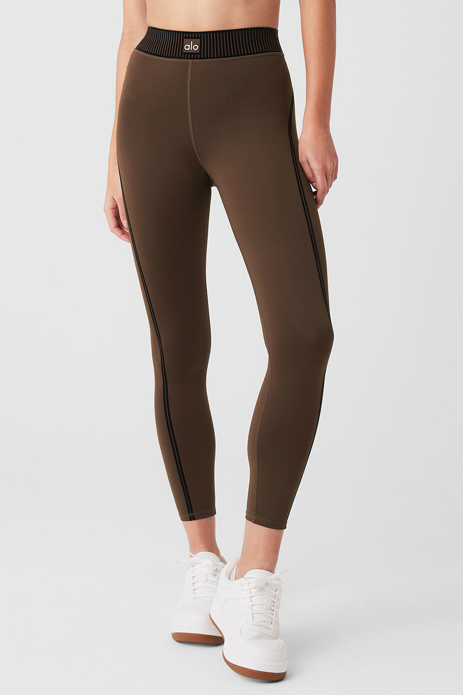Airlift High-Waist 7/8 Line Up Legging