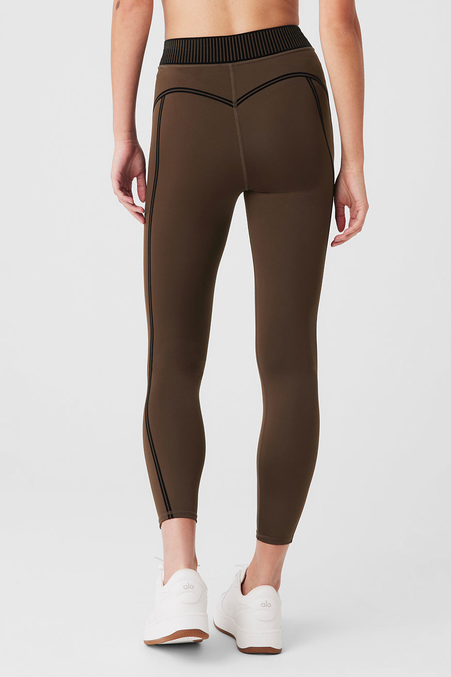 Airlift High-Waist 7/8 Line Up Legging