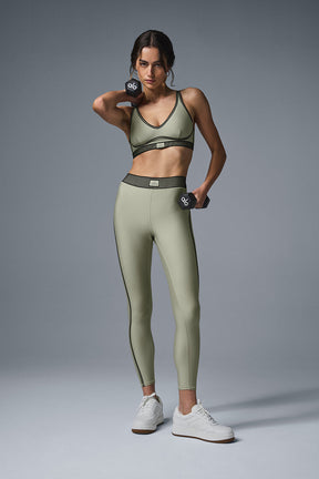 Airlift High-Waist 7/8 Line Up Legging