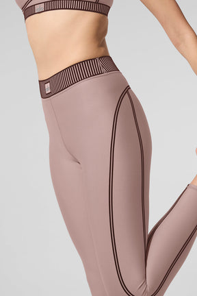 Airlift High-Waist 7/8 Line Up Legging