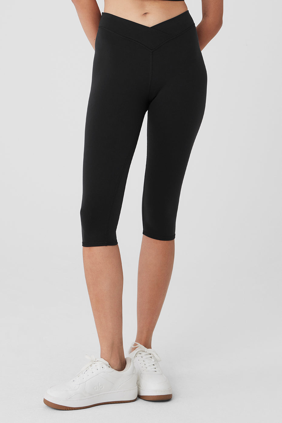 Airbrush V-Cut Define Capri