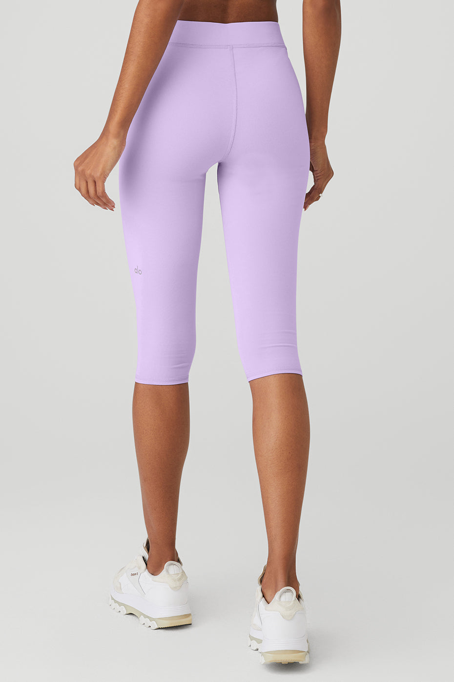 Airbrush V-Cut Define Capri
