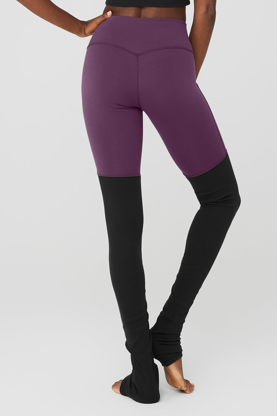 Airbrush High-Waist Goddess Legging in purple and black with scrunchable bottoms for studio or street wear.