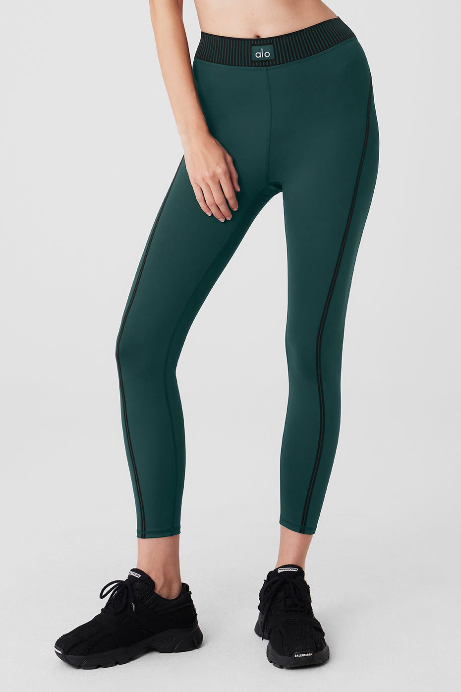 Airlift High-Waist 7/8 Line Up Legging in green, perfect for studio, street, and lounge wear with stylish detailing.