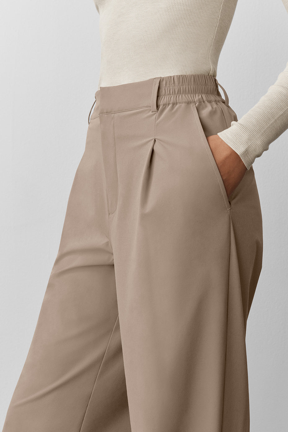 High-Waist Pursuit Trouser (Long)