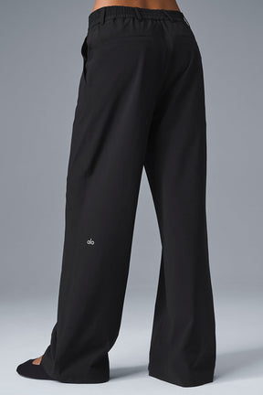 High-Waist Pursuit Trouser (Regular)