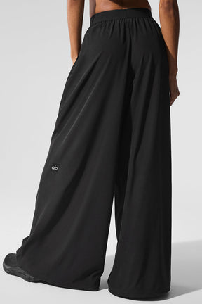 Mesh Mirage Trouser