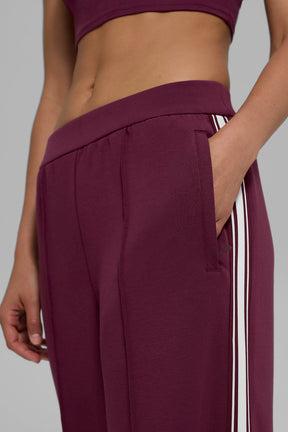 Track Star Wide Leg Pant (Regular)