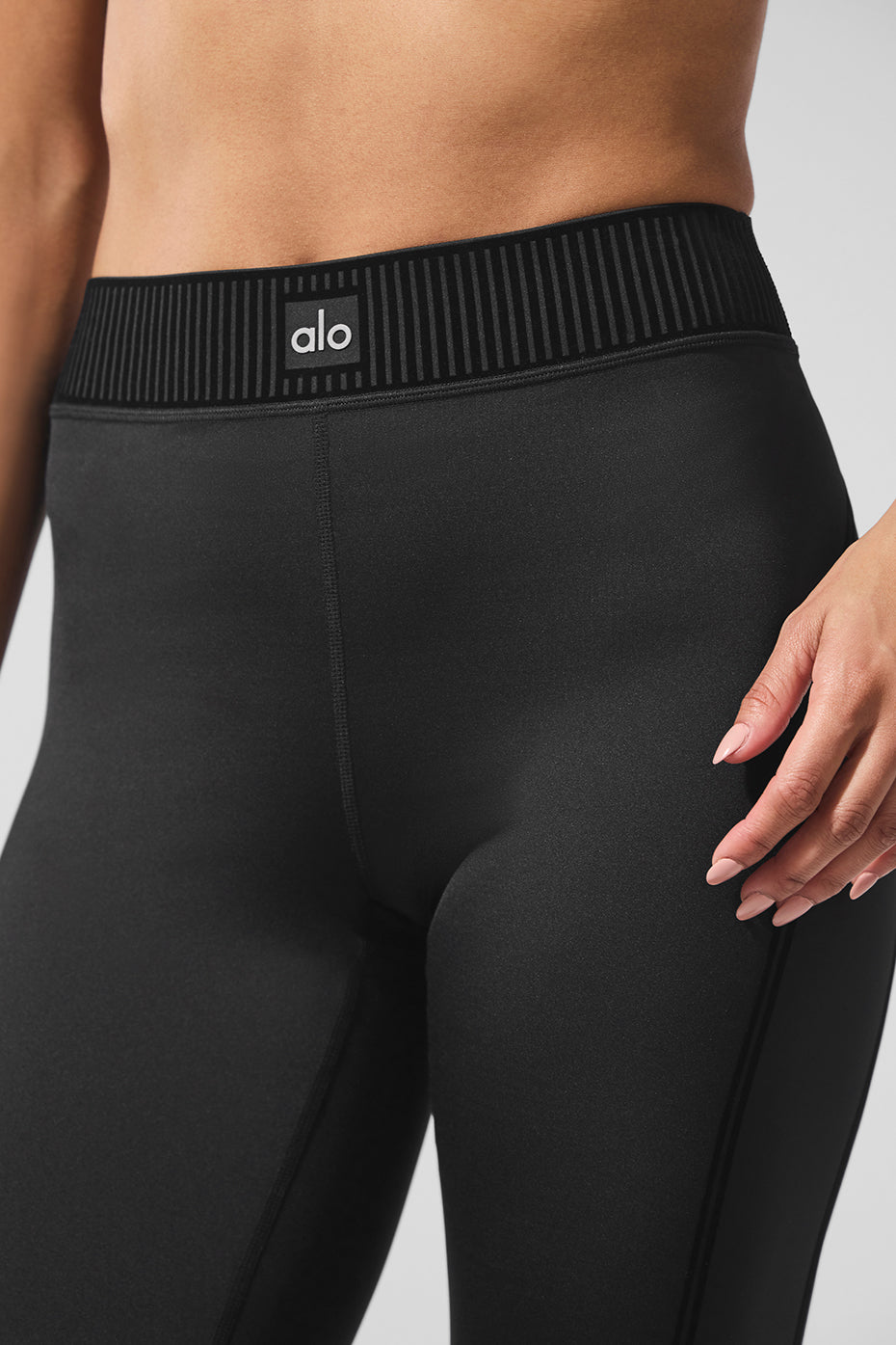 Airlift High-Waist Line Up Capri