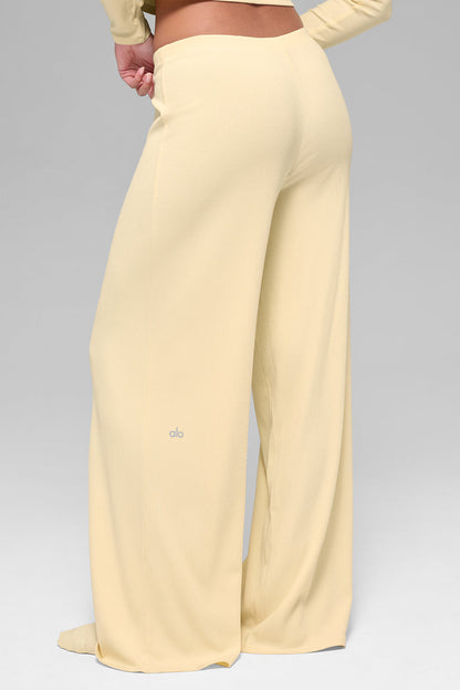 Mid-Rise Dreamlight Straight Pant