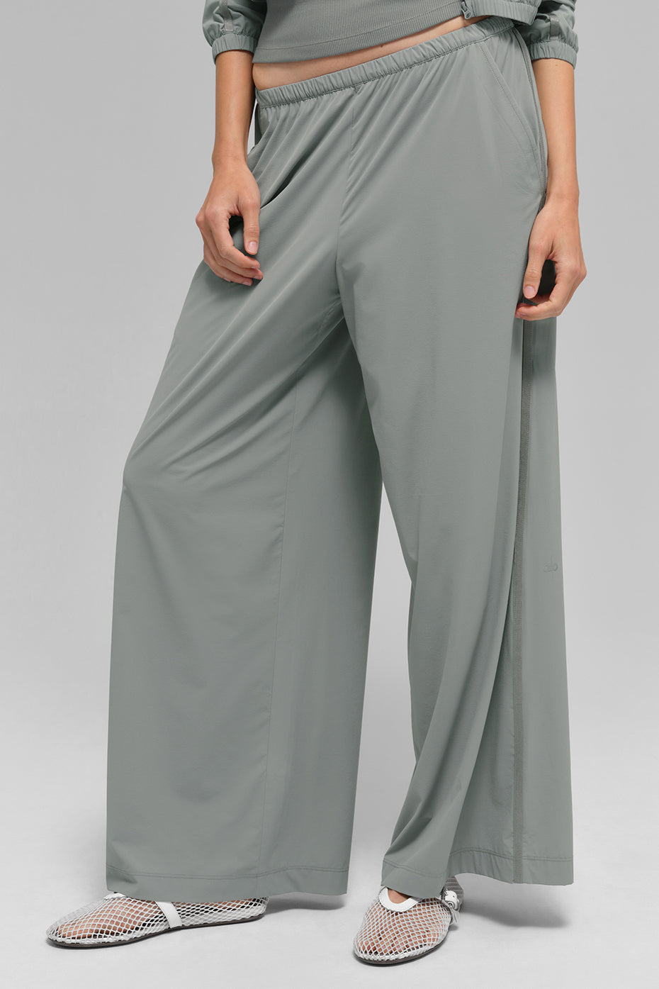 Breezy Wide Leg Pant (Regular)