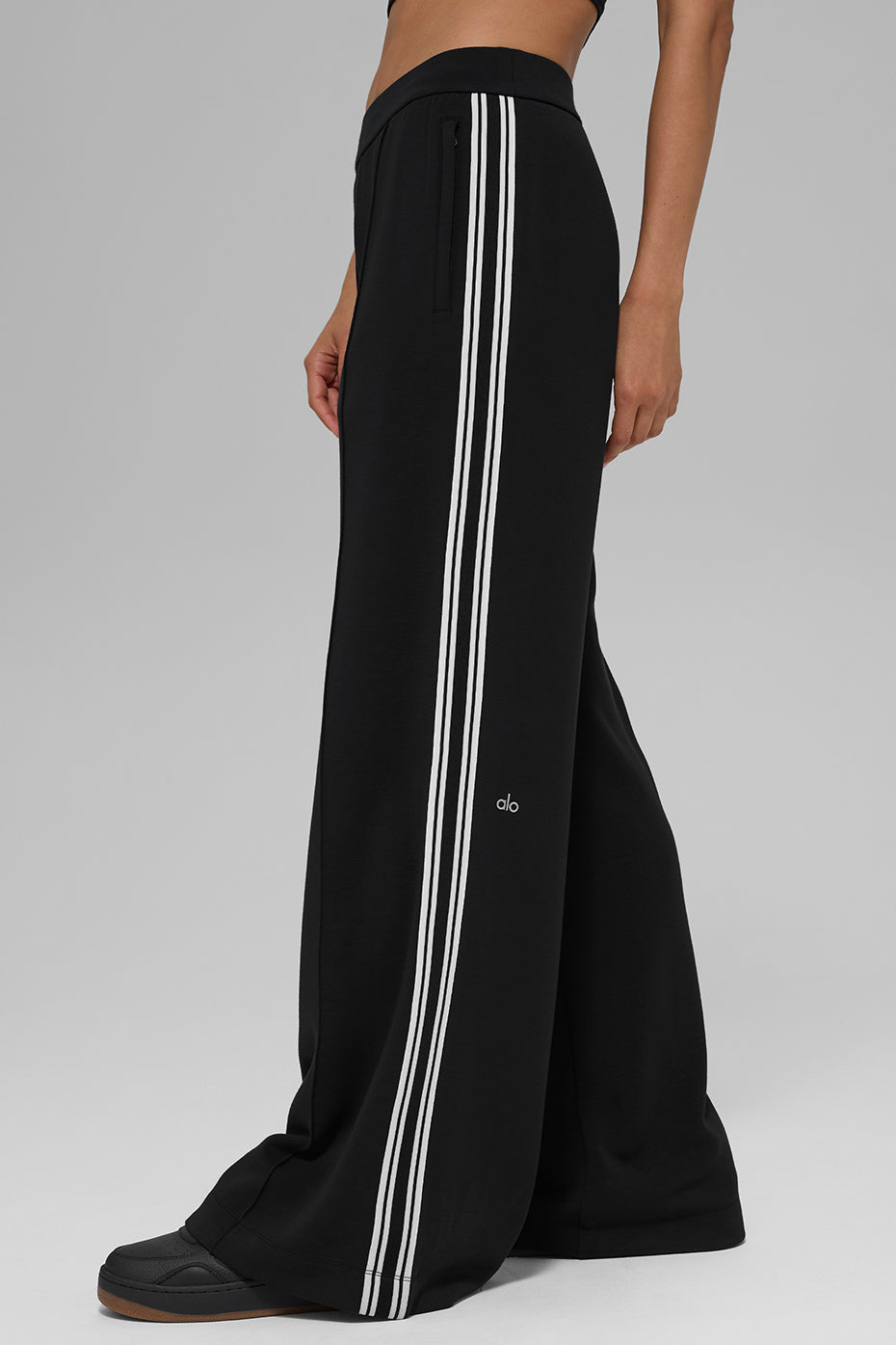 Track Star Wide Leg Pant (Long)
