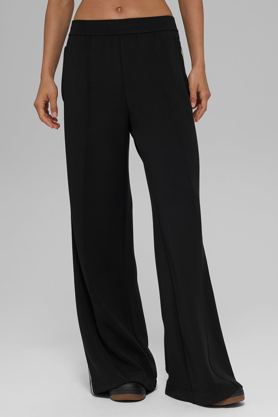 Track Star Wide Leg Pant (Long)