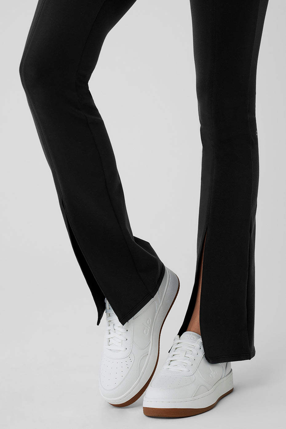 Airbrush High-Waist Flutter Legging