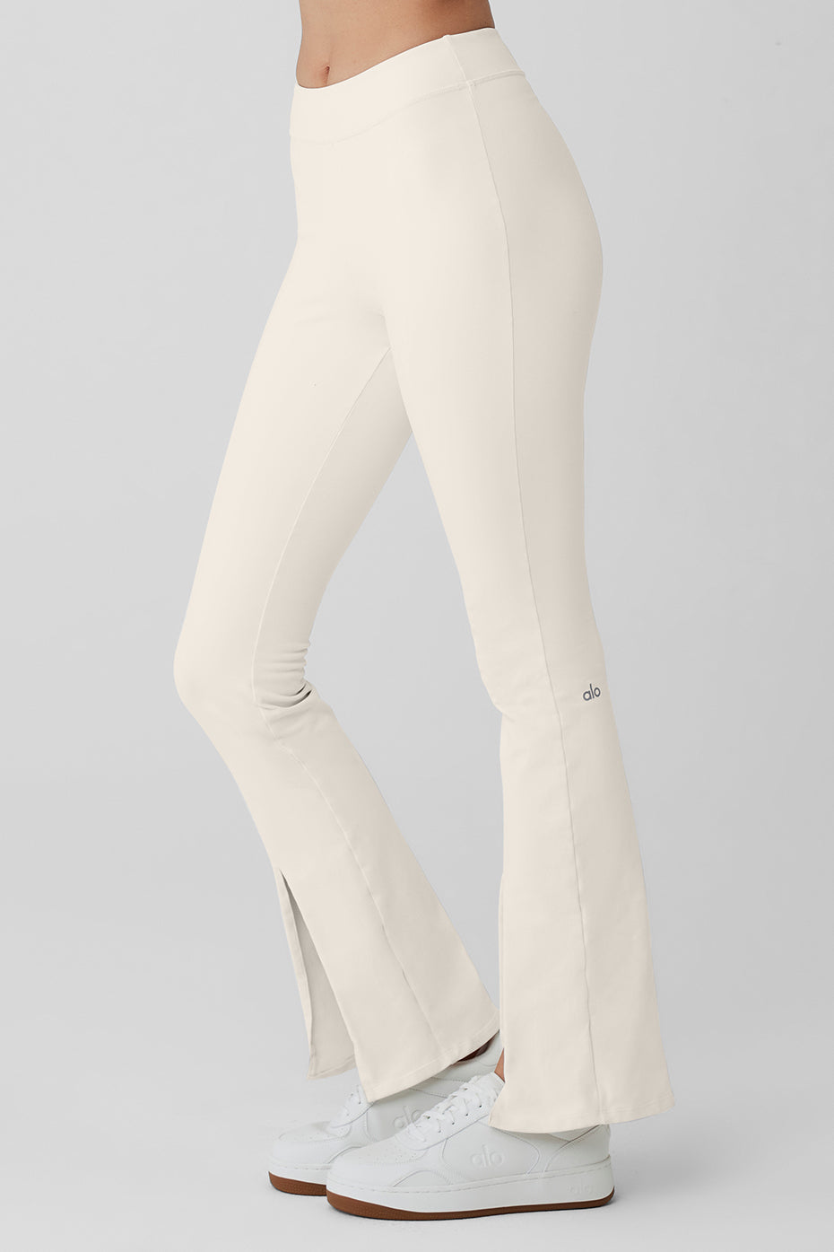 Airbrush High-Waist Flutter Legging