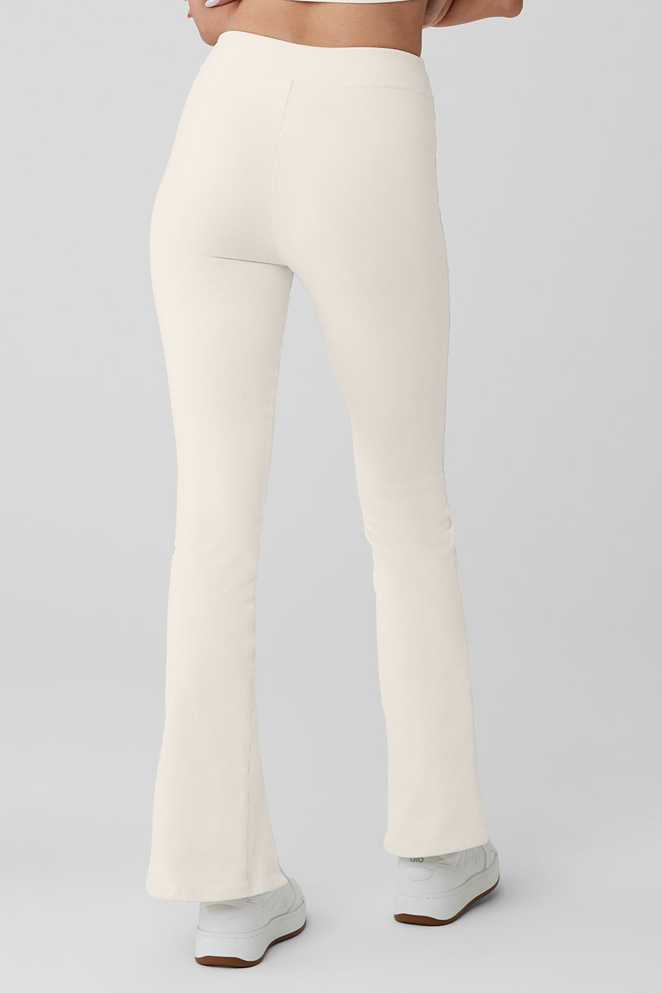 Airbrush High-Waist Flutter Legging