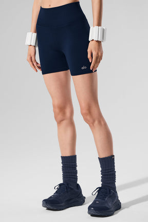 5" Seamless Ribbed Favorite Short