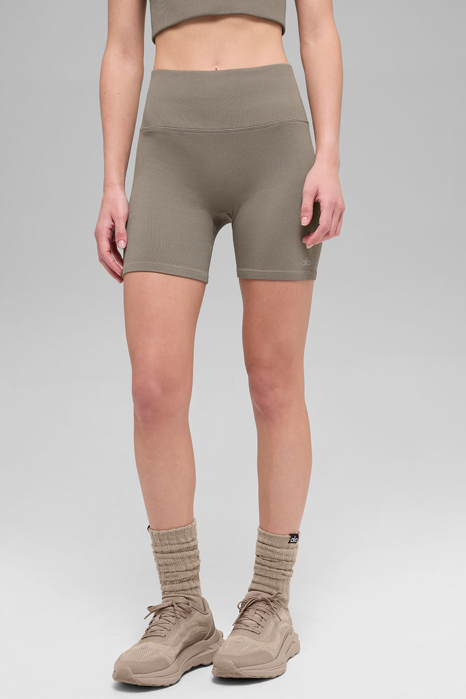 5" Seamless Ribbed Favorite Short