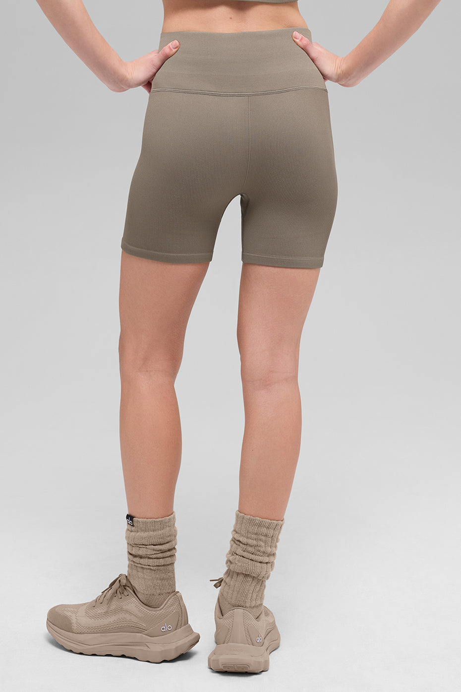 5" Seamless Ribbed Favorite Short