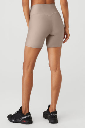 5" Airlift Energy Short