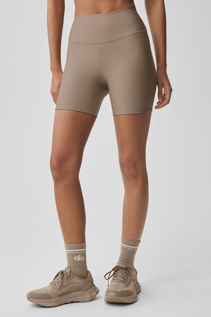 5" Airlift Energy Short