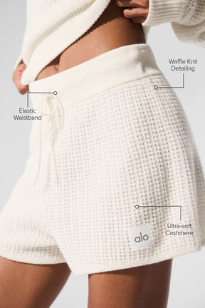 Cashmere High-Waist Plush Waffle Short