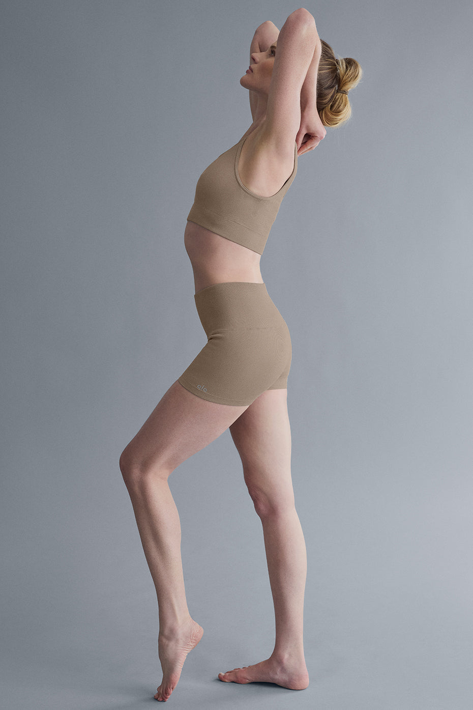 3" Seamless Ribbed Shimmer Short