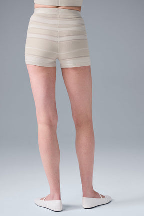 Sport Play High-Waist Knit Short