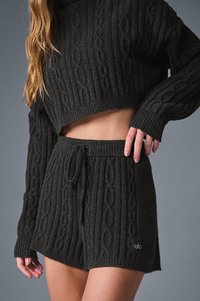 Cable Knit Winter Bliss Short