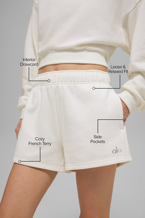 Accolade Short