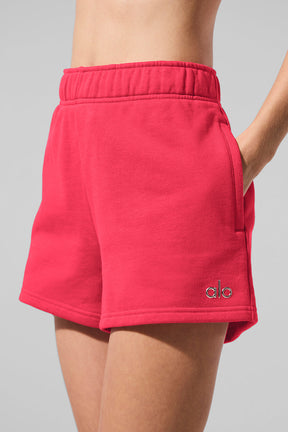 Accolade Short
