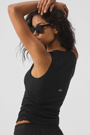 Ribbed En Pointe Tank