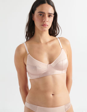 Maude Thong Bare
