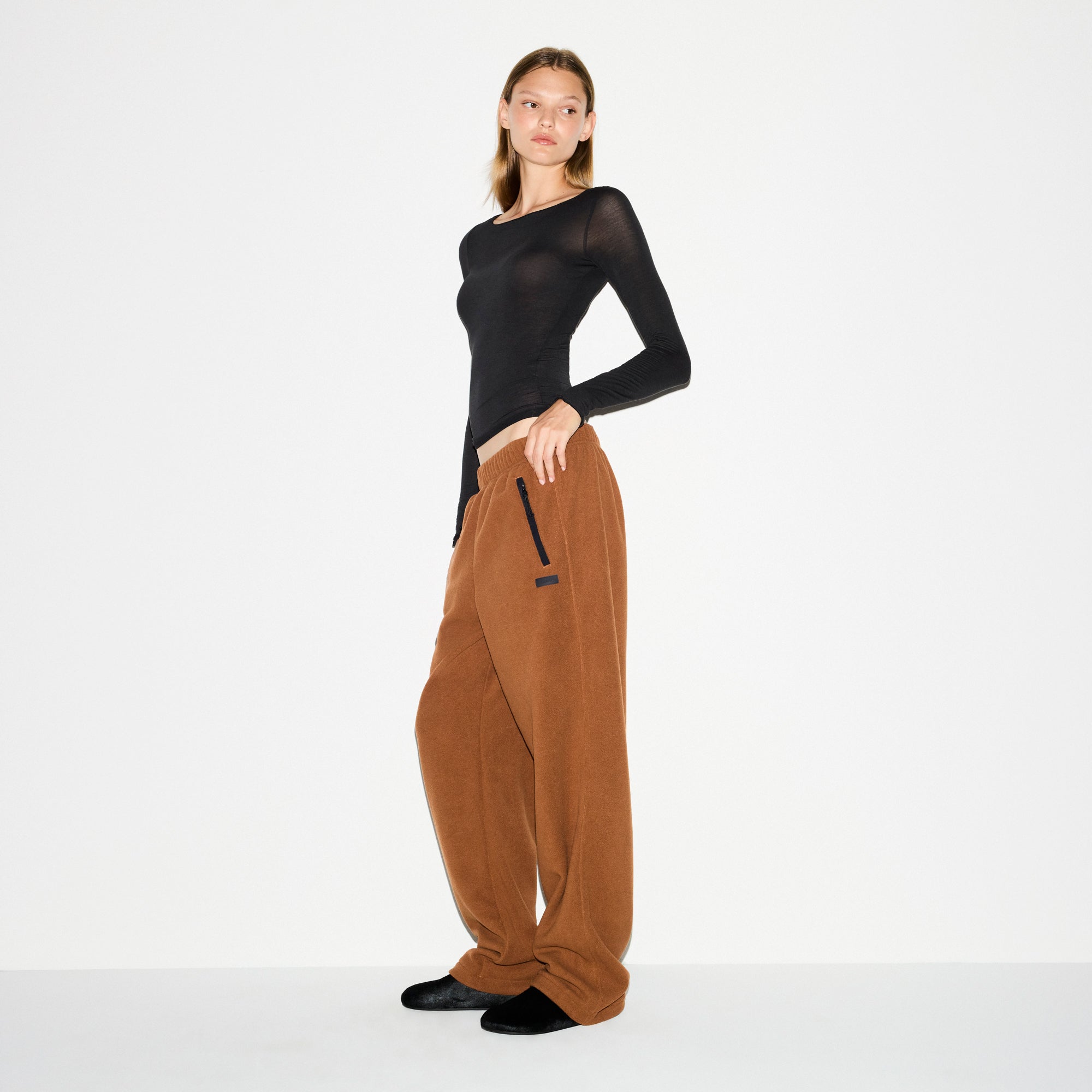 Outdoor Fleece Straight Leg Pant