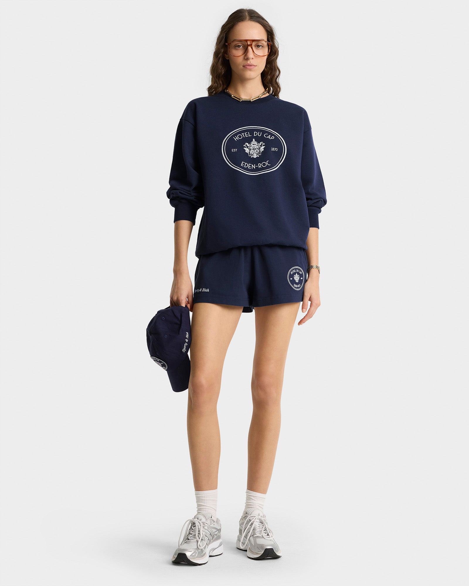 Eden Crest Crewneck - Navy/White