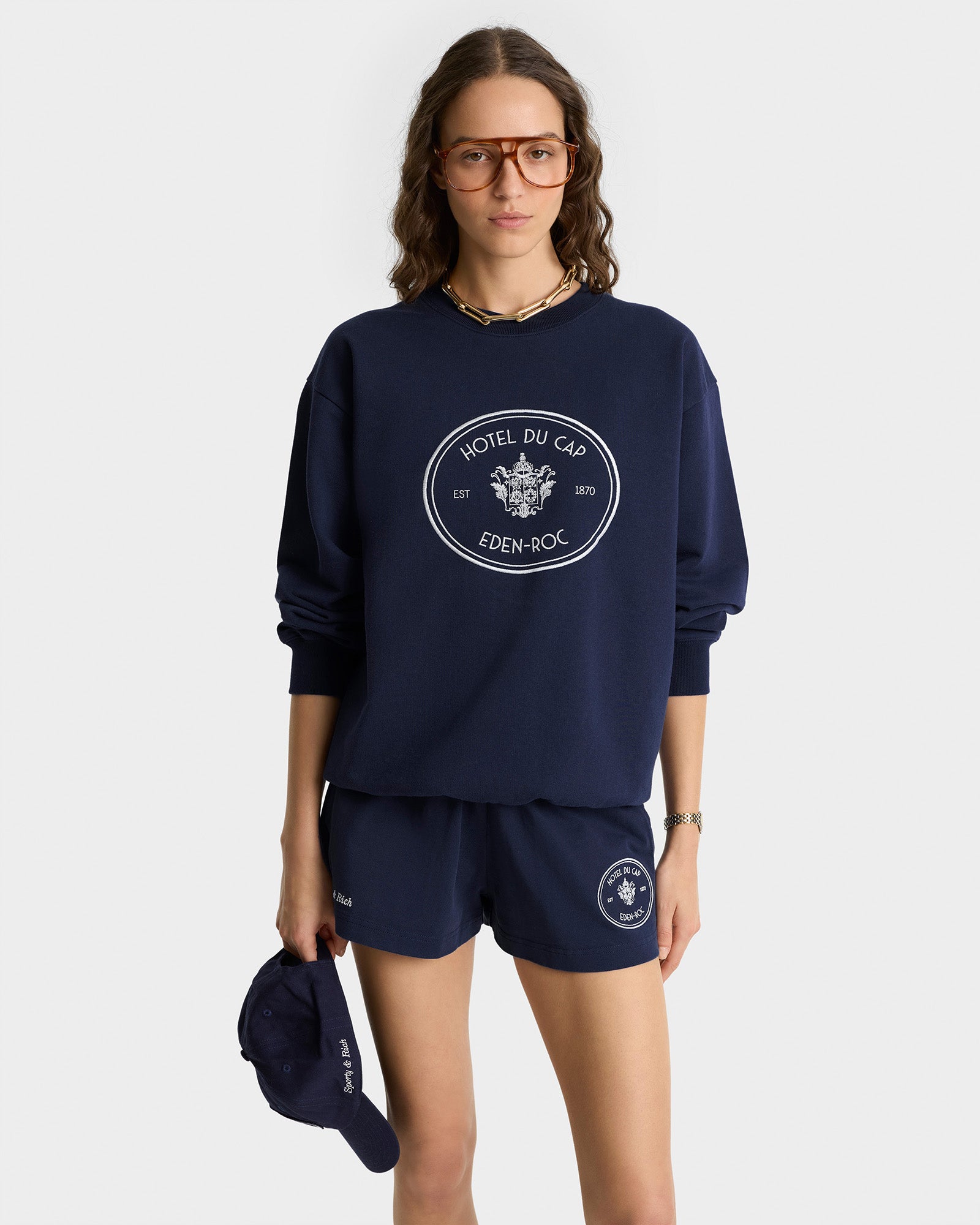 Eden Crest Crewneck - Navy/White