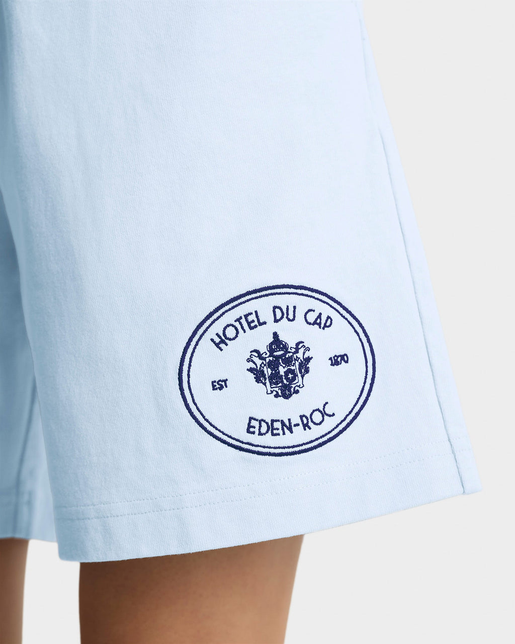 Eden Crest Gym Short - Ciel/Navy