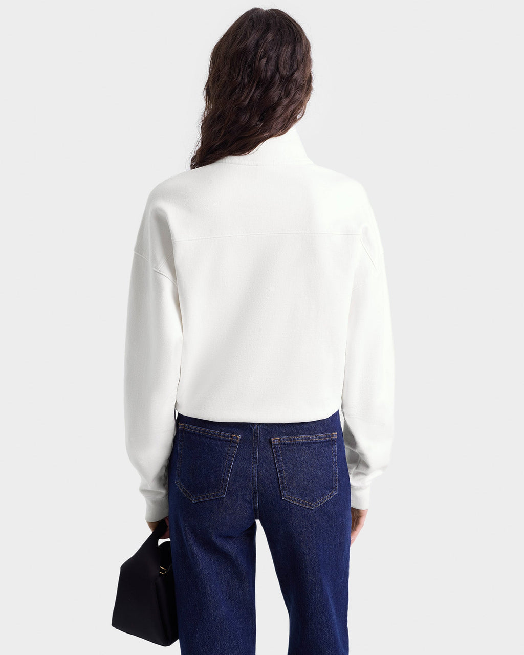 H&W Crest Embroidered Quarter Zip - White/Navy