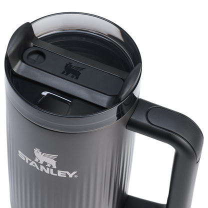 The Quencher® H2.0 Fluted Tumbler with Handle