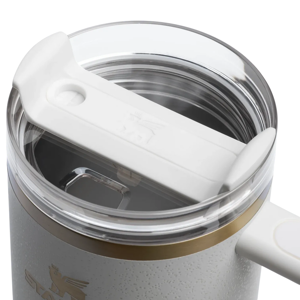 Stanley The Fall Refresh Quencher 40 Oz Cream Moon