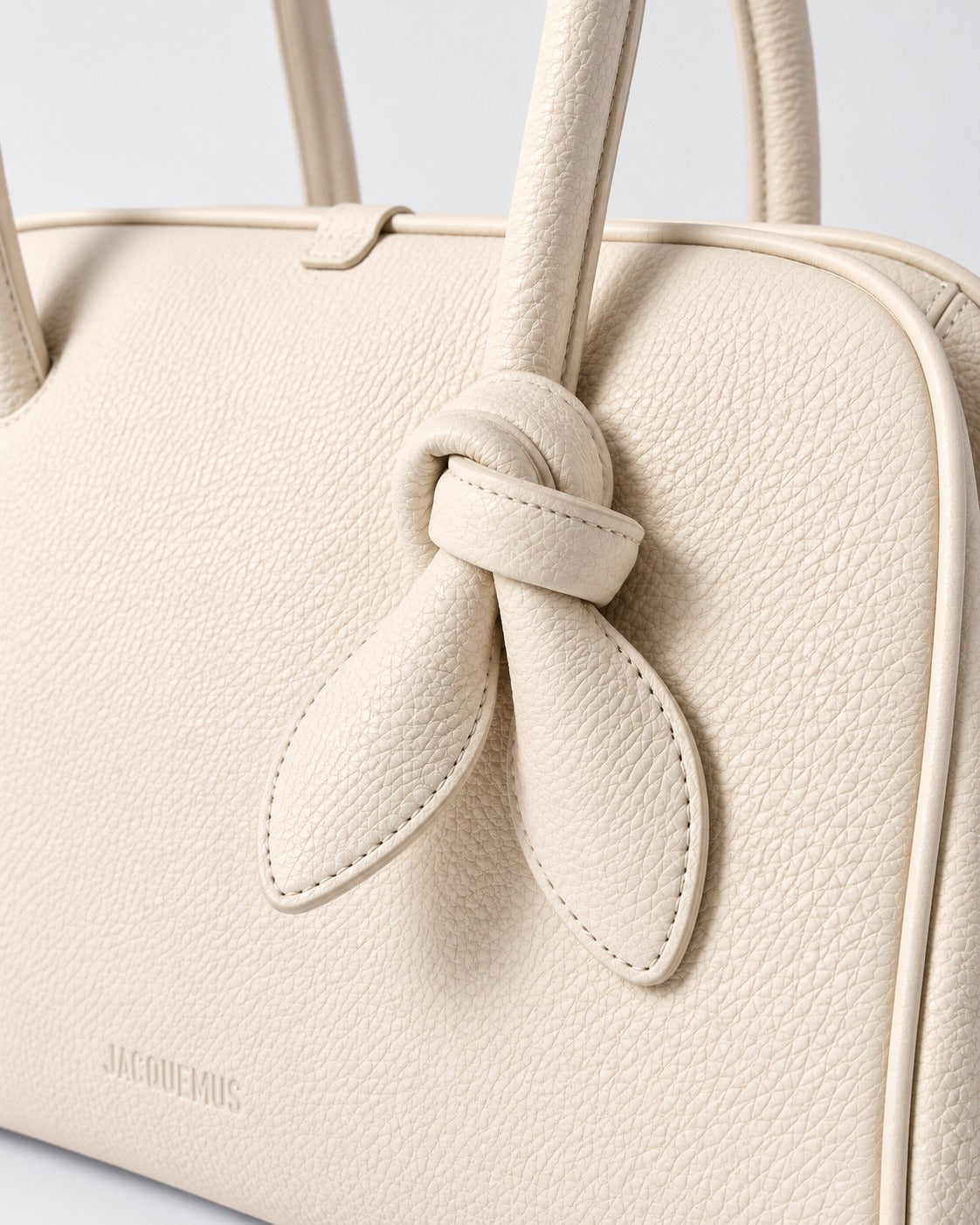 The Turismo Light Ivory