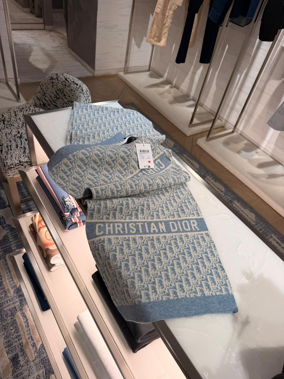 Christian Dior Long Cashmere Jacquard Pattern Scar
