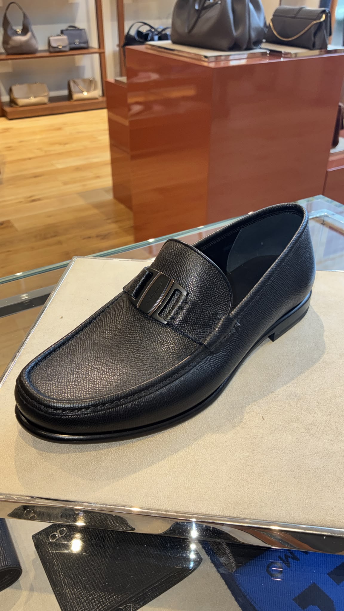 Ferragamo Noel Leather Loafer