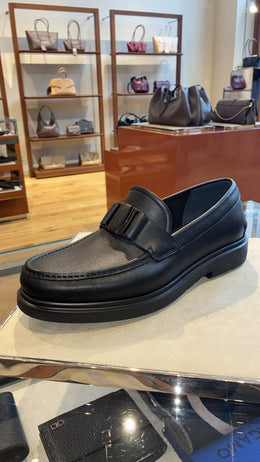 FERRAGAMO Grimes Pebble Calf Leather Loafers