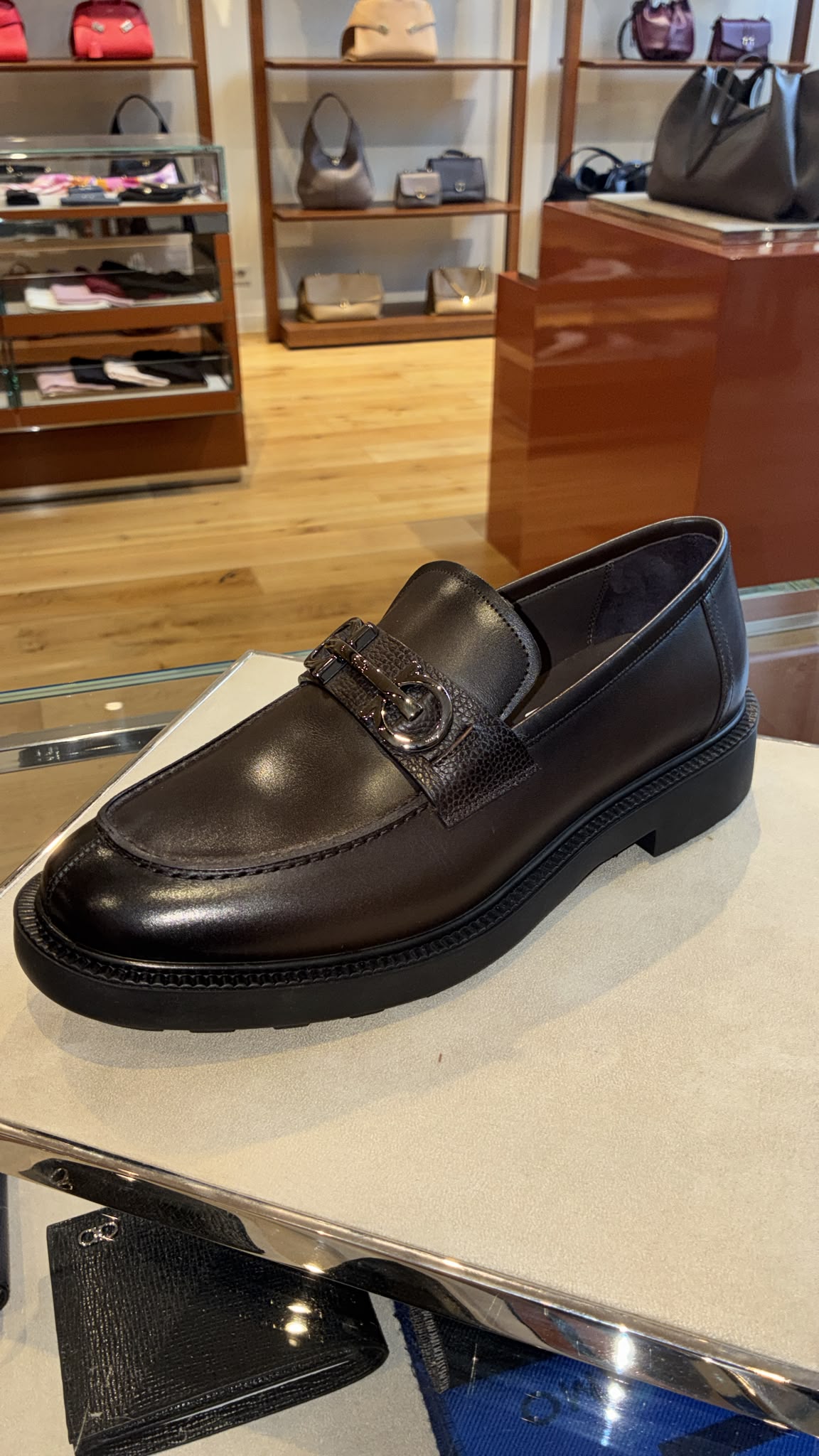 Ferragamo Gancini-detail Loafers