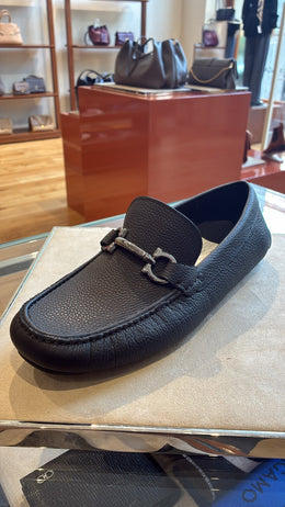 Ferragamo Parigi Gancini Ornament Driver loafers