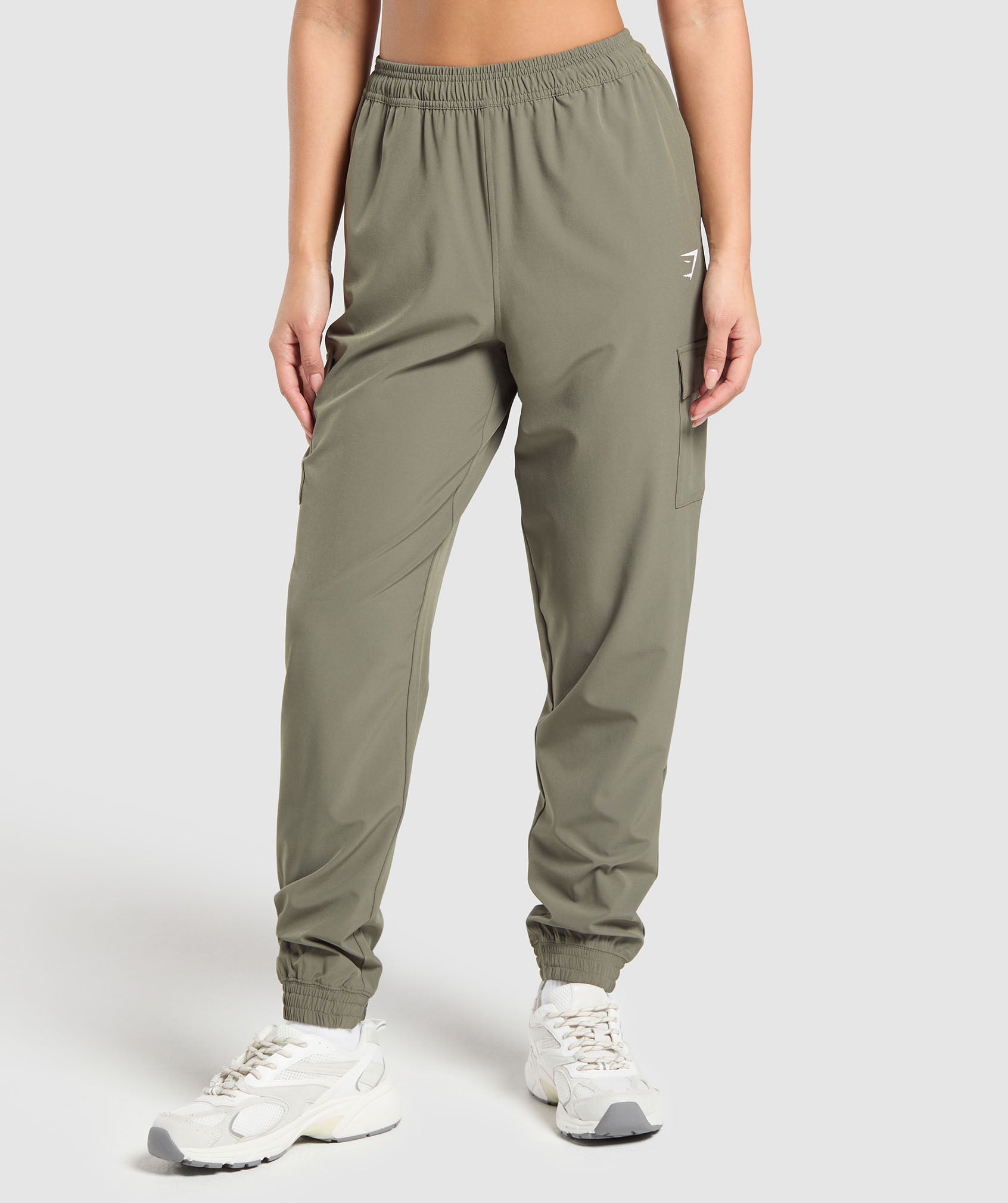 Gymshark Woven Cargo Pant - Base Green