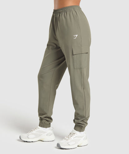 Gymshark Woven Cargo Pant - Base Green