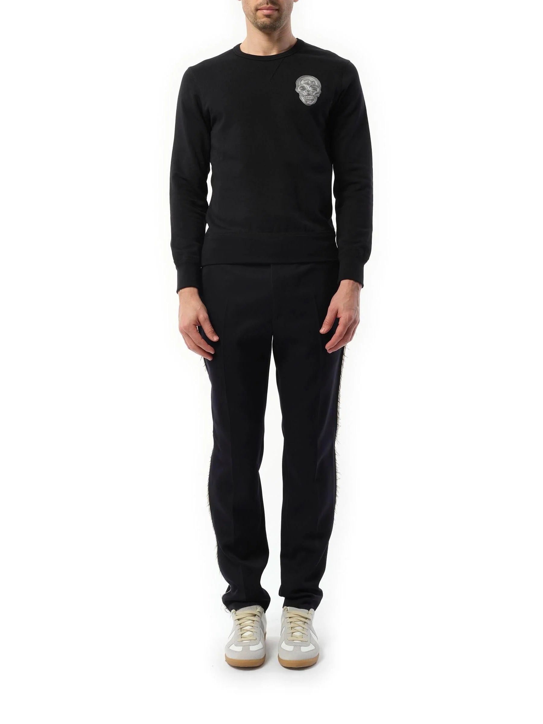 Embroidered Chain Skull Sweatshirt in Black