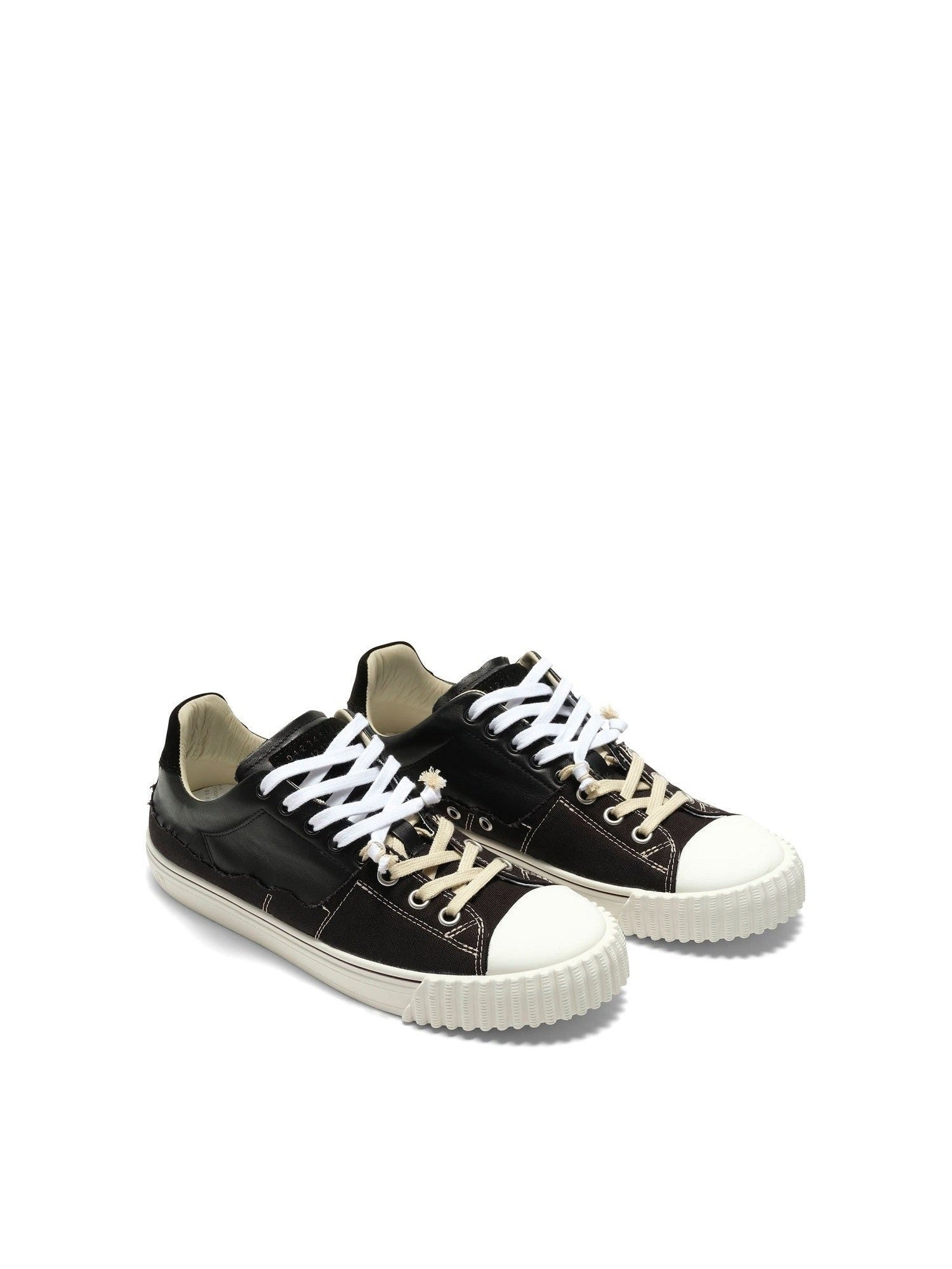 MAISON MARGIELA New Evolution Sneaker in Black